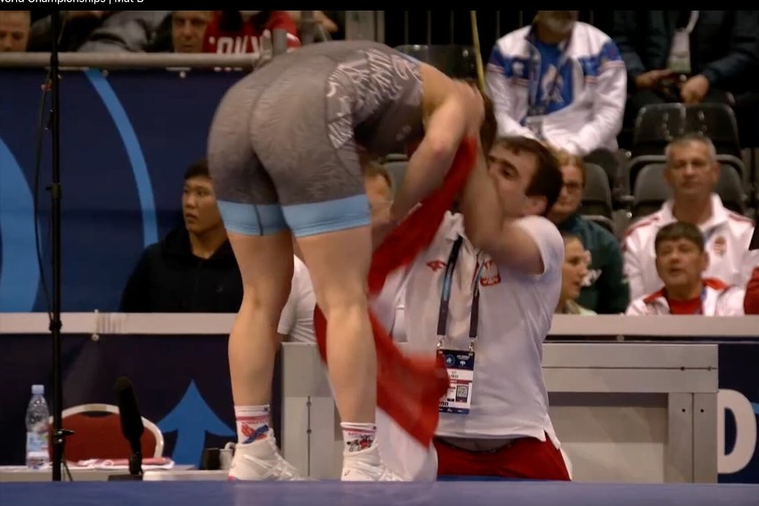 Angelina Łysak z Chełma mistrzynią świata w zapasach! Szymon Szymonowicz brązowym medalistą. Zobacz zdjęcia