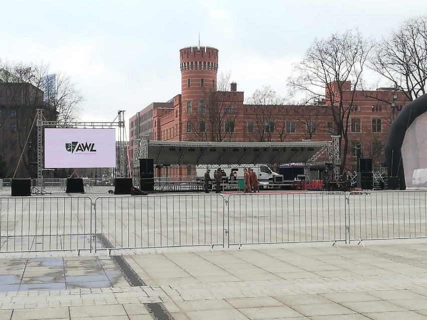 Wrocław. Zbudowali scenę na placu Wolności. Co się tam będzie działo?