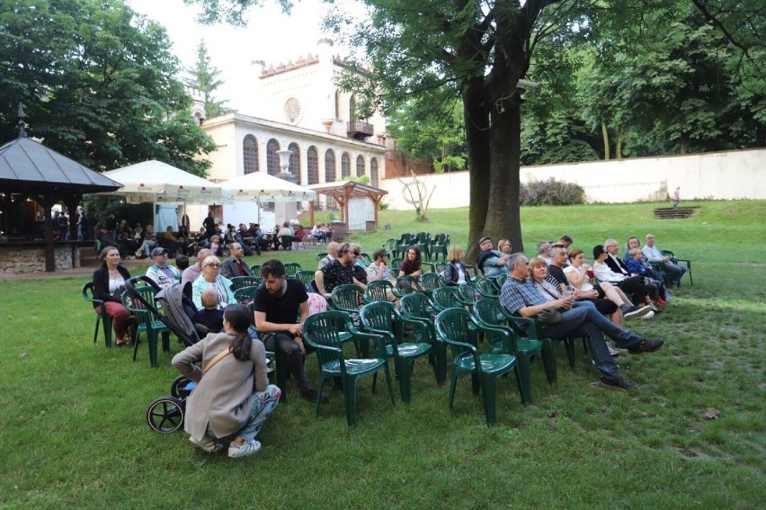 Kraków Street Band na letniej scenie Pałacyku Zielińskiego w Kielcach. Zobacz zdjęcia
