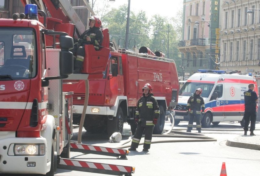 Wrocław: Pożar i niezadowoleni kibice w hotelu Monopol (ZDJĘCIA)