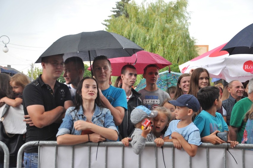 Dni Różana 2019. Sobota 27.07.2019 pełna atrakcji. Gwiazdą wieczoru był Danzel. [ZDJĘCIA]