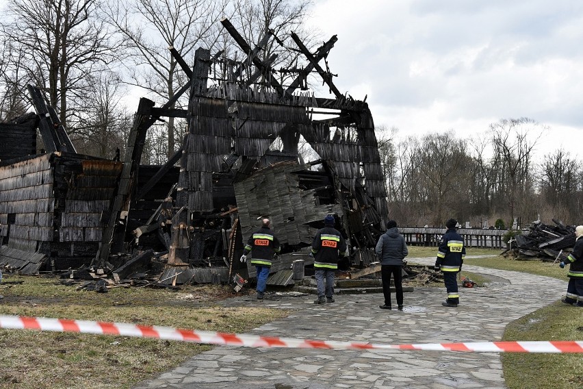 Gorlice. Szlak architektury drewnianej uboższy o jeden zabytek 