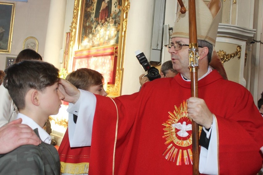 Bierzmowanie w parafii pw. NMP Wniebowziętej w Zbąszyniu - 17 maja 2019