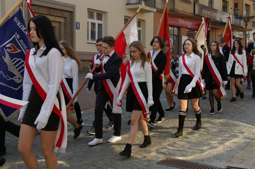 Dzisiaj Święto Pracy. Był pochód i uroczystości przy Pomniku Tysiąclecia Państwa Polskiego
