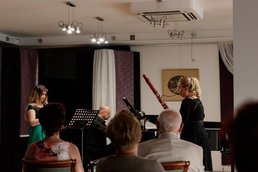 Pierwszy koncert  projektu "Łaskie nuty": „Andare Trio” w...