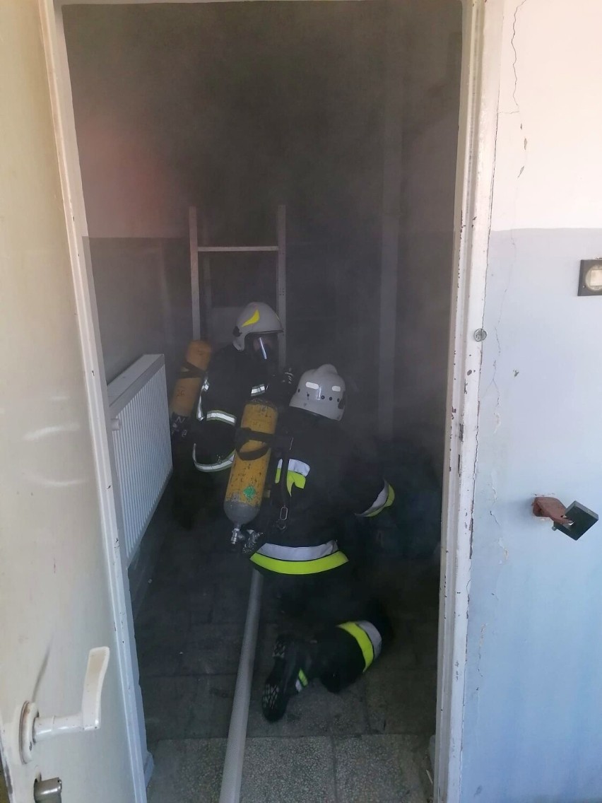 W stargardzkiej komendzie straży pożarnej odbył się egzamin szkolenia podstawowego strażaków ratowników OSP 2021