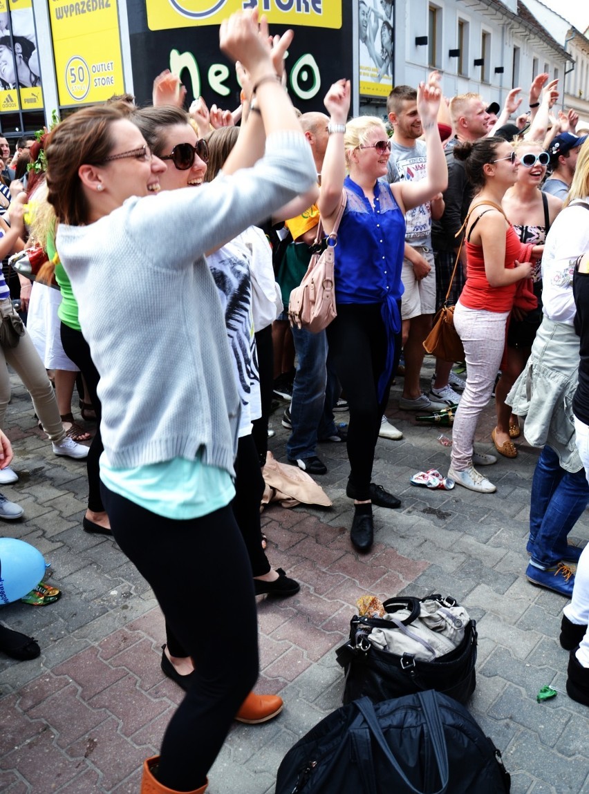 Bachanalia 2015: Energetyczna NaM zumba na deptaku i Wasze Bachanalia w złotej ramie!