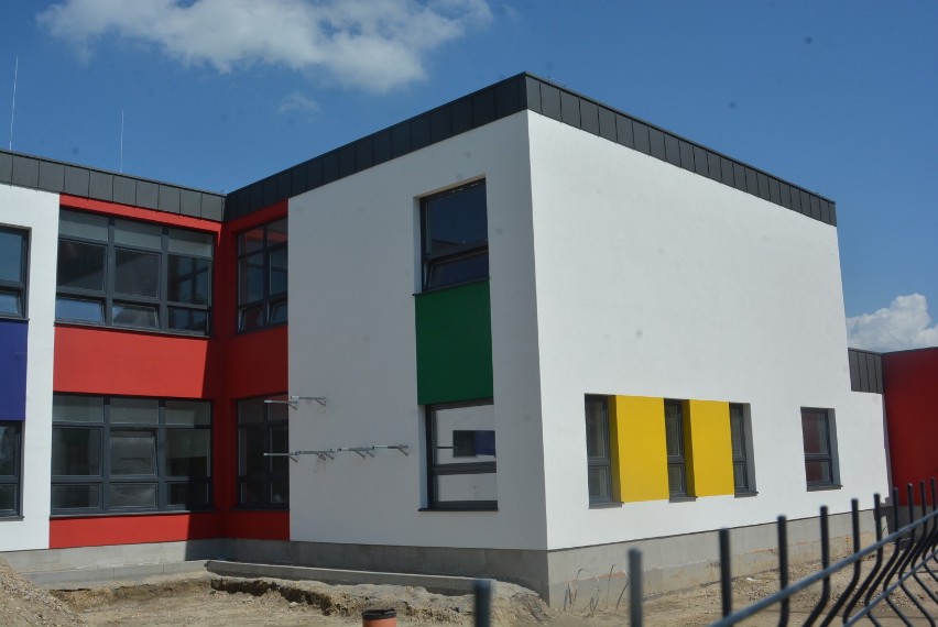 Wraca temat rozbudowy szkoły nr 1 w Gniewie - gmina ogłosiła przetarg na dokończenie inwestycji