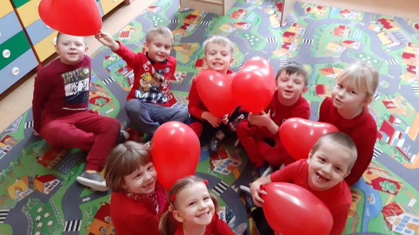 Walentynki przedszkolaków w Szynkielowie[FOTO]