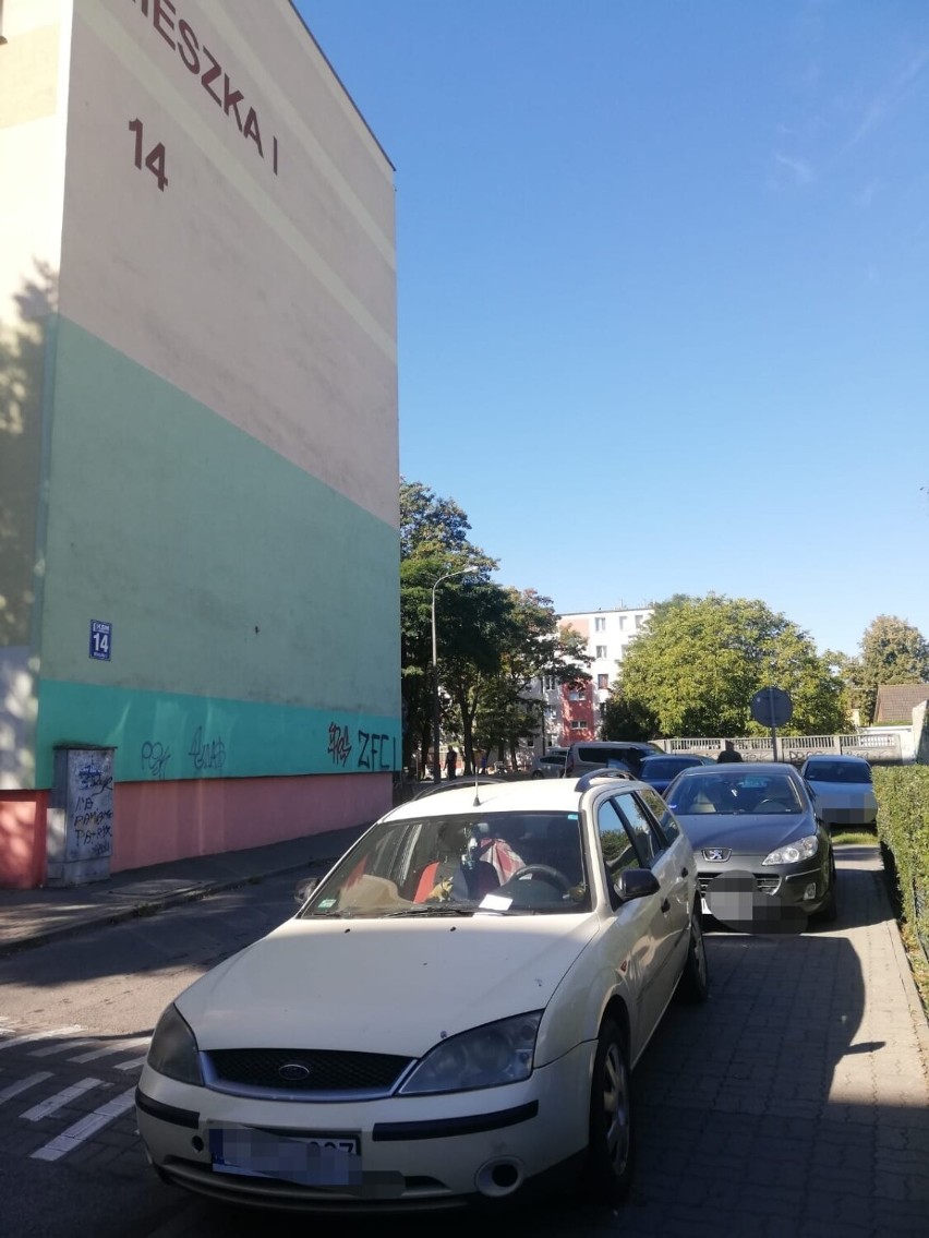 Tak parkują mieszkańcy Inowrocławia. Zobaczcie zdjęcia >>>>