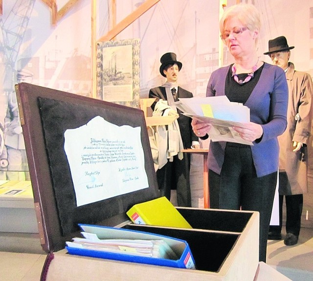 Księgę będzie można oglądać w Muzeum Miasta Gdyni.