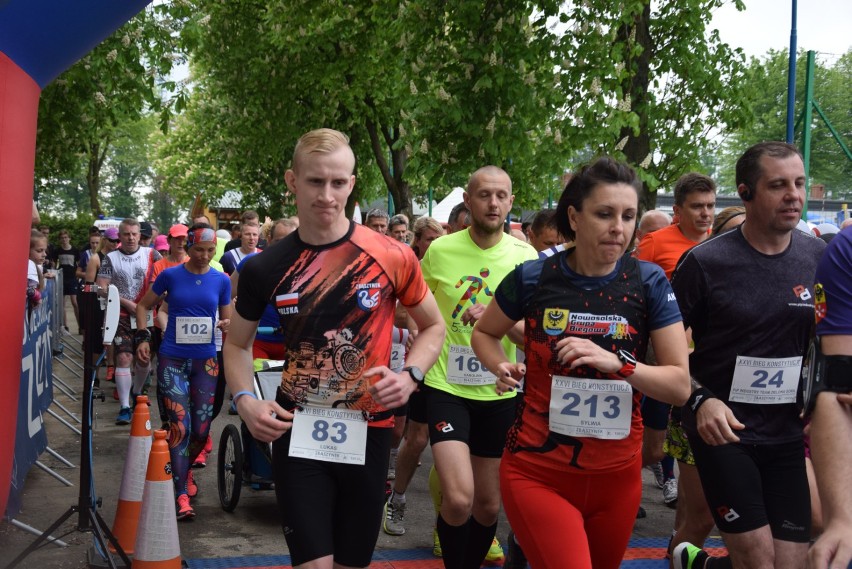 Bieg główny na 10 km 26. Biegu Konstytucji w Zbąszynku