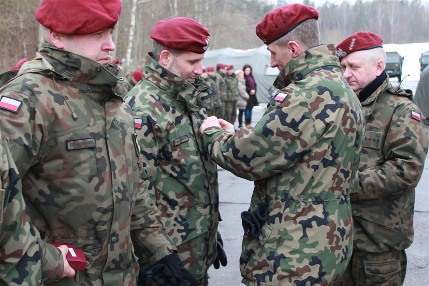 Wojskowa służba zdrowia 25. Brygady Kawalerii Powietrznej doceniona [ZDJĘCIA]