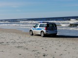 Motocyklista pędził po plaży i prawie potrącił 7-latka. Szukała go policja