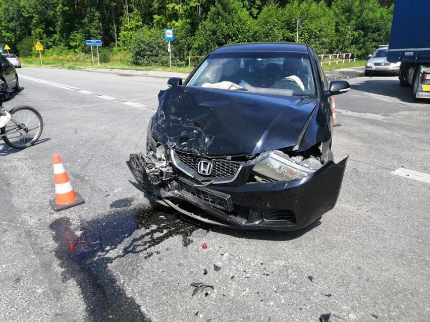 Bliskie spotkanie samochodów i wysoki mandat. Policja apeluje o ostrożność