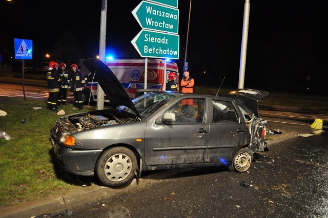 Wypadek w Piotrkowie na skrzyżowaniu al. Sikorskiego i al. Concordii