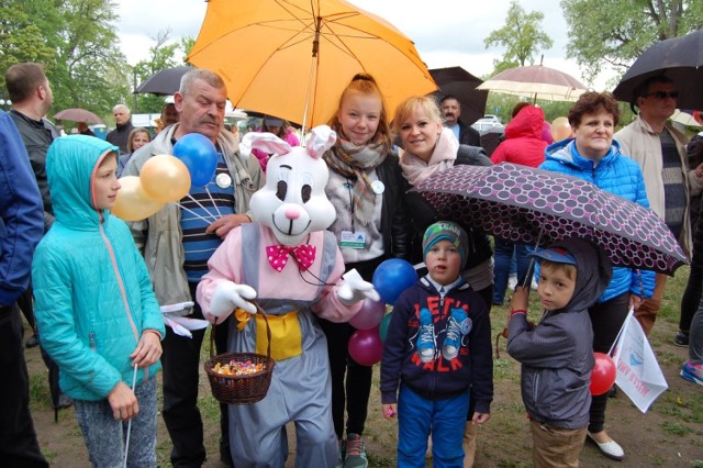 15 maja w niedzielne popołudnie w kartuskim Parku Solidarności odbył się festyn rodzinny "Rodzina Razem".