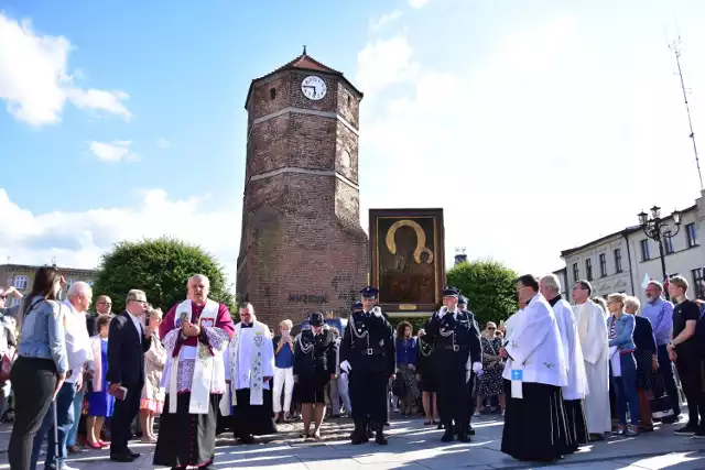 Nawiedzenie obrazu Matki Bożej Jasnogórskiej w parafii św. Floriana w Żninie.