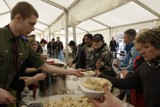 Wielkanoc dla potrzebujących. Nakarmią bezdomnych i samotnych