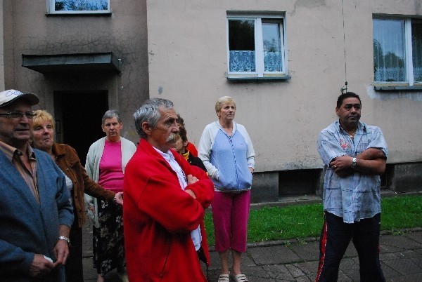 Na początku lipca tego roku na ulicy Fabrycznej w Limanowej ponad setka Polaków chciała dokonać samosądu nad jedną konfliktową rodziną romską.