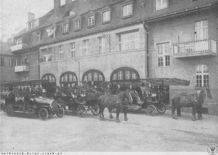 Lata 1900-1920 
Straż Pożarna miasta Wałbrzycha