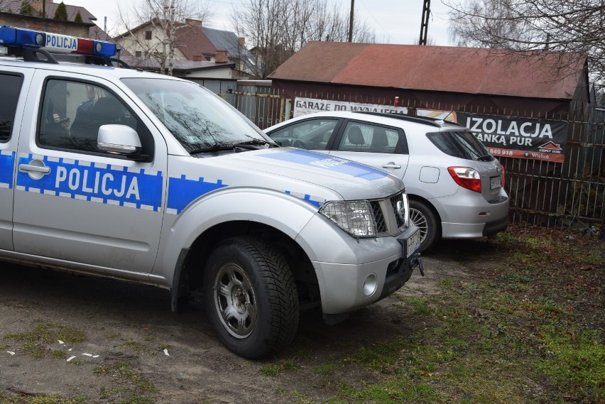Zderzenie na ul. POW w Wieluniu. 12-latka trafiła do szpitala[FOTO, WIDEO]