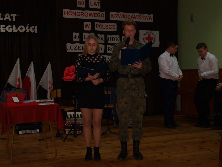 40-lecie Szkolnego Klubu HDK PCK "Czerwona Róża" w ZSM Radziejowie
