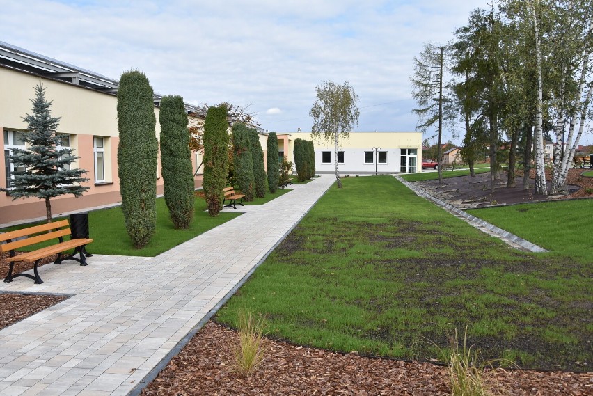 Szpital w Dąbrowie Tarnowskiej jako jedyny dla nowych pacjentów z COVID-19. W Tarnowie, Bochni i Brzesku "odmrażanie" szpitalnych oddziałów