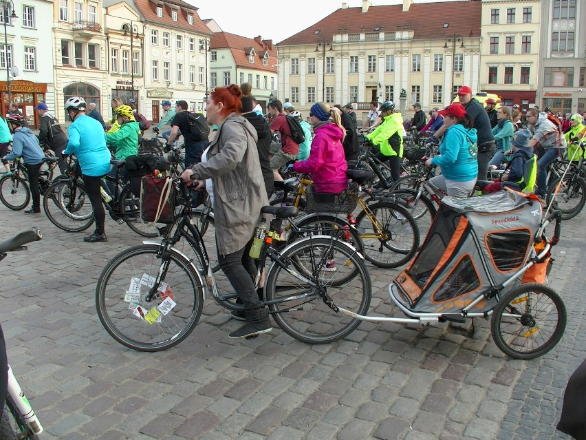 Bydgoska Masa Krytyczna na Starym Rynku