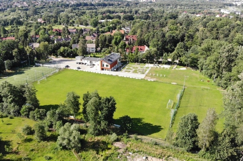 W Swoszowicach powstaną nowe obiekty piłkarskie.
