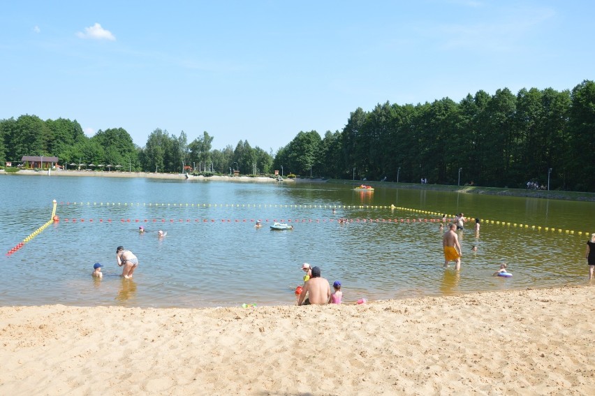 Kąpielisko na terenie ośrodka Gutwin w Ostrowcu już działa (ZDJĘCIA)