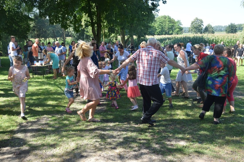 Dożynki parafialne w Głuchowie