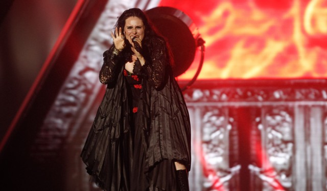 Fani Within Temptation mogą szykować się na dwa koncerty, które odbędą się w Polsce. Holenderski zespół muzyczny zagra 26 października w Poznaniu, a dzień później w Warszawie.

Formacja powstała w 1996 roku z inicjatywy Roberta Westerholta i Sharon den Adel. Rok później ukazał się debiutancki album kapeli - ,,Enter” i tym samym zespół ruszył w pierwszą trasę koncertową po Europie. Kolejny krążek „Mother Earth" przyniósł grupie jeszcze większą sławę. Na holenderskich listach przebojów album królował przez ponad trzy tygodnie. Zespół powraca do Polski z nowym albumem „Resist”, który ukaże się 14 grudnia 2018. To siódmy krążek w dorobku Within Temptation.

Gdzie i kiedy? 
26 października 2018, godz. 19:00, Sali Ziemi, Poznań
27 października 2018, godz. 19:00, Torwar, Warszawa
Bilety: od 130 zł