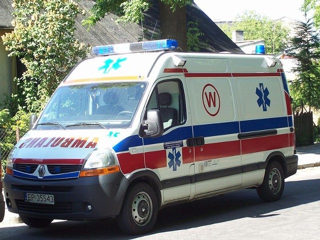 Źródło: http://commons.wikimedia.org/wiki/File:Ambulans_by_Ron.jpg
