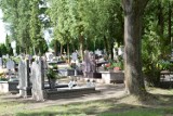 Cmentarz Komunalny w Międzychodzie - "cmentarne hieny" okradają groby