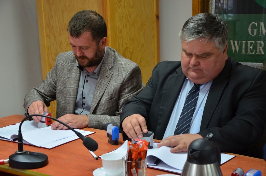 Podpisali porozumienie w sprawie przebudowy drogi Wieruszów-Parcice-Skomlin