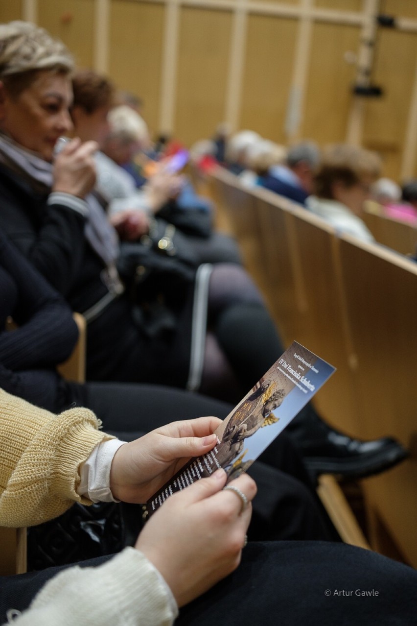 W sali koncertowej Zespołu Szkół Muzycznych w Tarnowie zainaugurowano IV Dni Franciszka Schuberta. Mamy zdjęcia