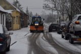 Zima na drogach Zduńskiej Woli. Miasto dopiero szuka firmy na nowy rok