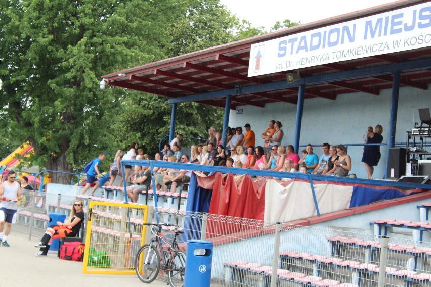 Festyn piłkarski na stadionie miejskim w Kościanie FOTO  