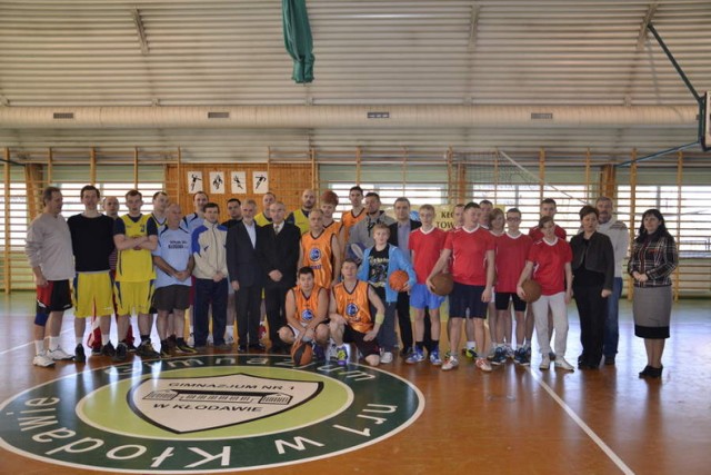 Turniej koszykówki o Puchar Prezesa Kłodawskiego Towarzystwa Gospodarczego