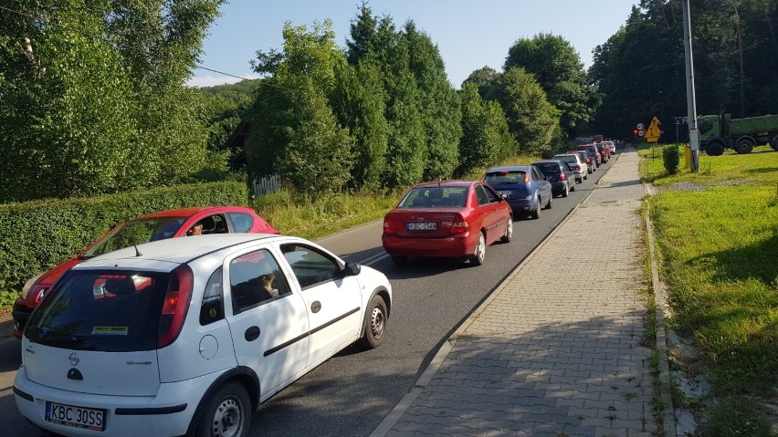 Przebudowa fragmentu drogi powiatowej między Bochnią a...