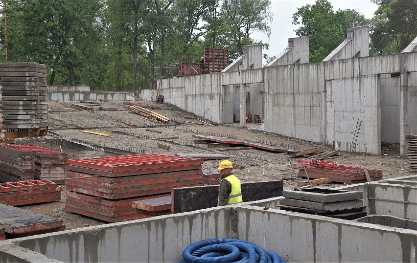 Nowy Sącz. Jak przebiegają prace w Parku Strzeleckim? Zdjęcia z placu budowy