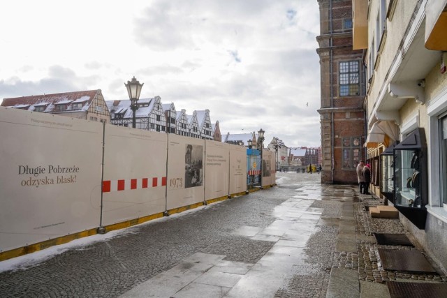 W Gdańsku trwa remont Długiego Pobrzeża w Gdańsku. Prace nad Motławą weszły w nowy etap