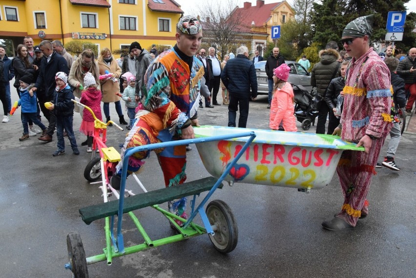 W poniedziałek, 18 kwietnia na Rynku w Wilamowicach, znowu...