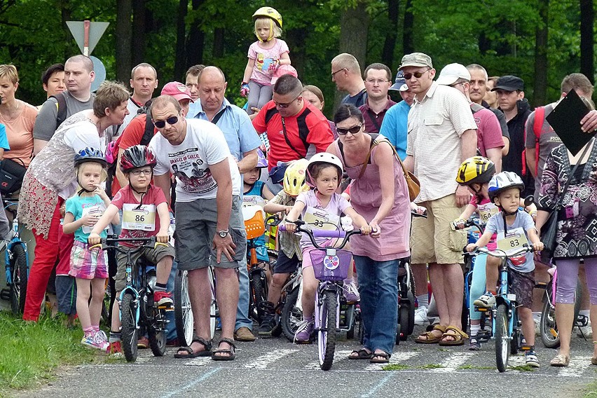 Wyścigi rowerkowe w parku 3 Maja w Łodzi