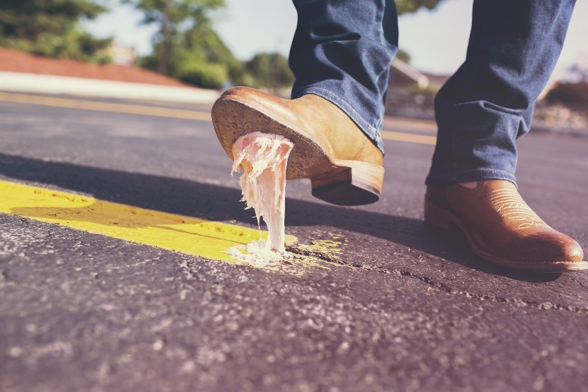 Mówi się, że buty są wizytówką człowieka. Nie wchodź na...