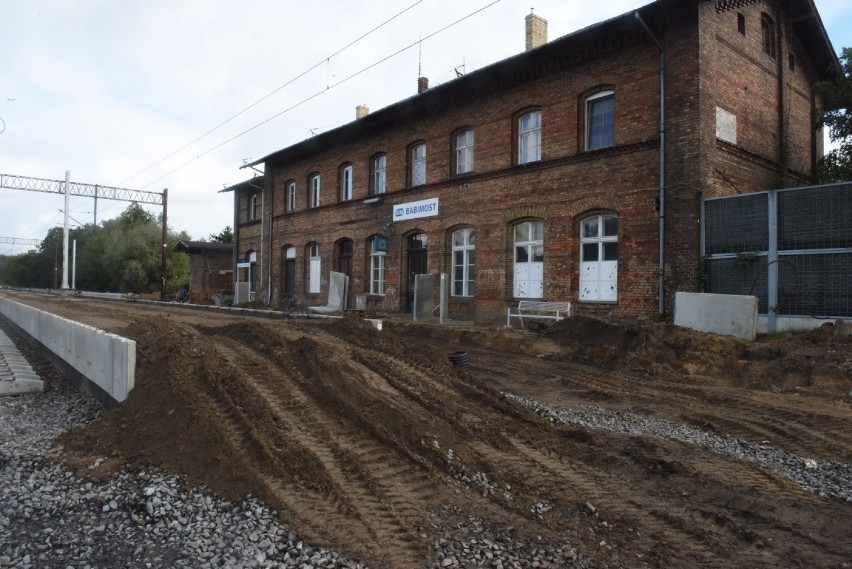 Prace remontowe na stacjach kolejowych w Babimoście i w...