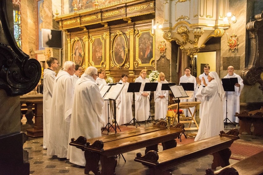 Wieczór Muzyki Organowej i Kameralnej w kieleckiej katedrze [WIDEO, ZDJĘCIA]