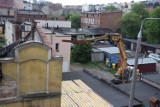 Ruszyła rozbiórka kościoła przy Pułaskiego, którego dach runął weekend [wideo, zdjęcia]