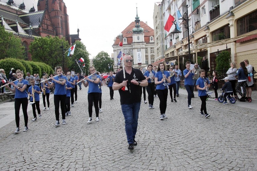 Jest w orkiestrach dętych jakaś siła - śpiewała przed...